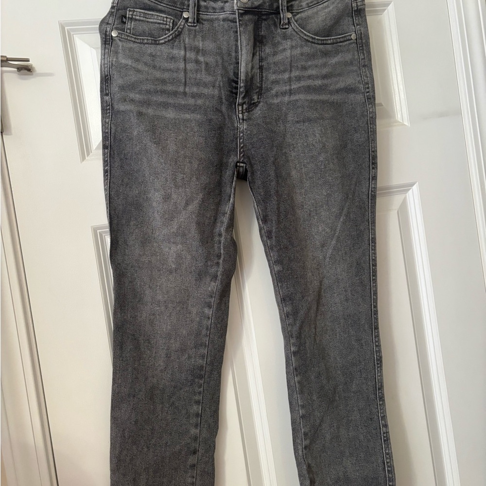 4 pair Judy Blue Jeans